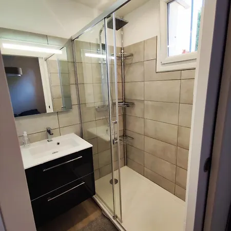 Au Centre De Sanary, A 50m Du Port Dans Magnifique Rue Pietonne Apartamento